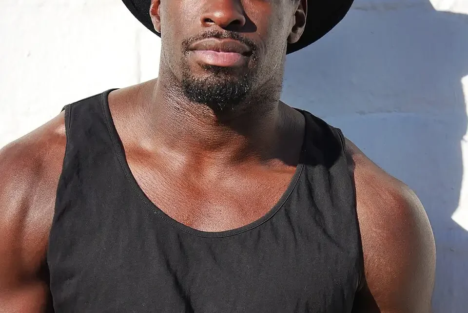 Isaac M.I.K Biography: Instagram, Net Worth, Afroletics, Height, Ethnicity, Age, Parents, Religion