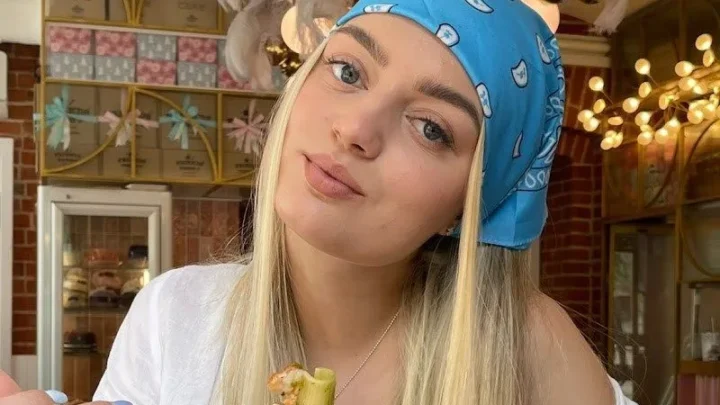 Diana Belitskaya Biography: Ethnicity, Parents, Instagram, Net Worth, Fitness, Height, Age