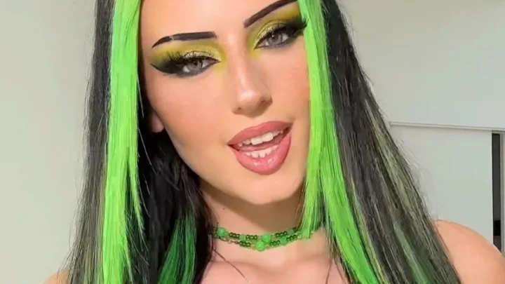 Dilaraa.s Biography: Ethnicity, Sisters, Age, Net Worth, TikTok, Parents, Height, Religion