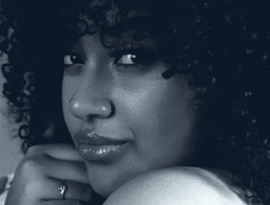 Aina Quach Biography: Songs, Age, Instagram, Height, Net Worth, Awards, Parents