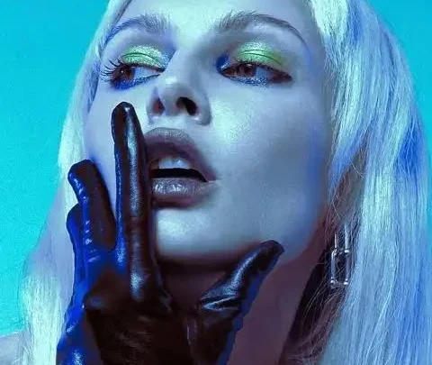 Polina Favorskaya Biography: Songs, Net Worth, Age, Height, Parents, Religion, Album