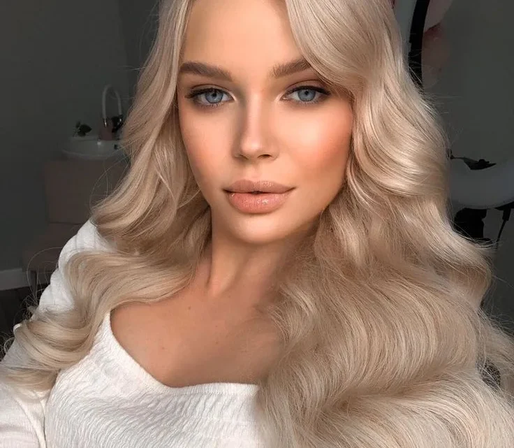 Polina Maksimova Biography: Movies, Age, Height, Ethnicity, Parents, Net Worth, Awards