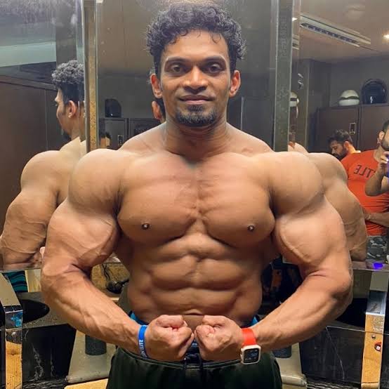 Sunit Jadhav Biography: Height, Age, Wife, Net Worth, Parents, Bodybuilding, IFBB Pro, Wiki