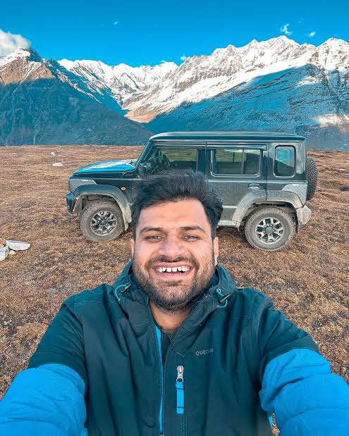 Deepanshu Sangwan Biography: Age, Wife, Net Worth, Parents, Height, Travel, YouTube, Instagram