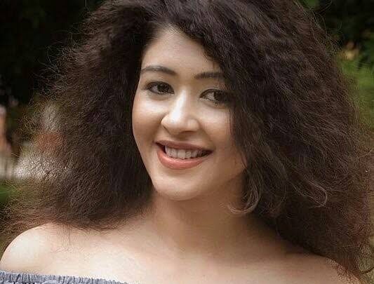 Sapna Vyas Biography: Height, Age, Net Worth, Parents, Husband, Films, Fitness, Instagram