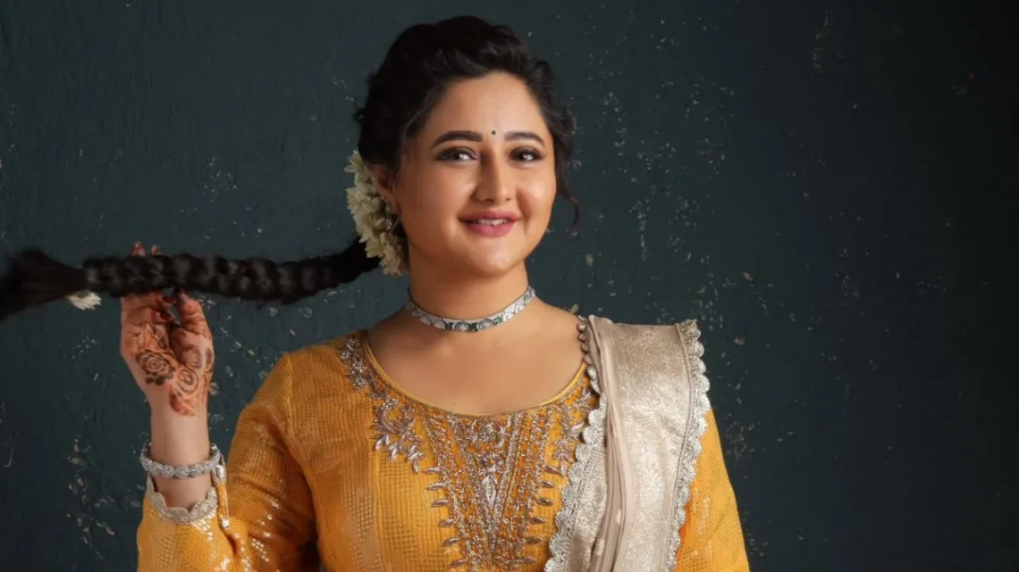 Rashami Desai Biography: Age, Career, Net Worth, Husband, TV Shows, Height, Wiki