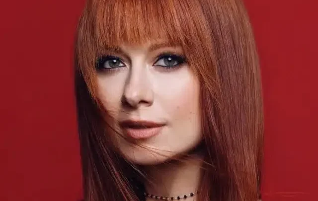 Yulia Savicheva Biography: Net Worth, Age, Height, Ethnicity, Songs, Parents, Instagram