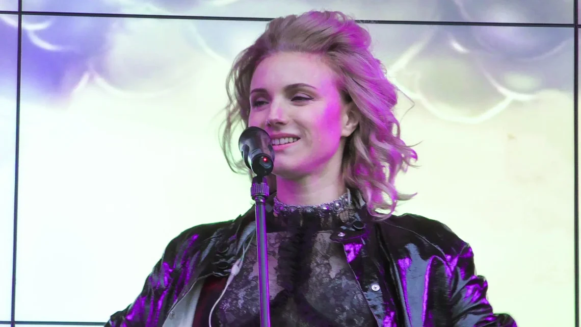 Irina Toneva Biography: Ethnicity, Parents, Instagram, Age, Songs, Height, Net Worth