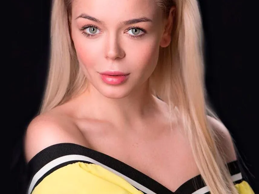 Alina Grosu Biography: Parents, Net Worth, Songs, Height, Ethnicity, Movies, Age, Partner