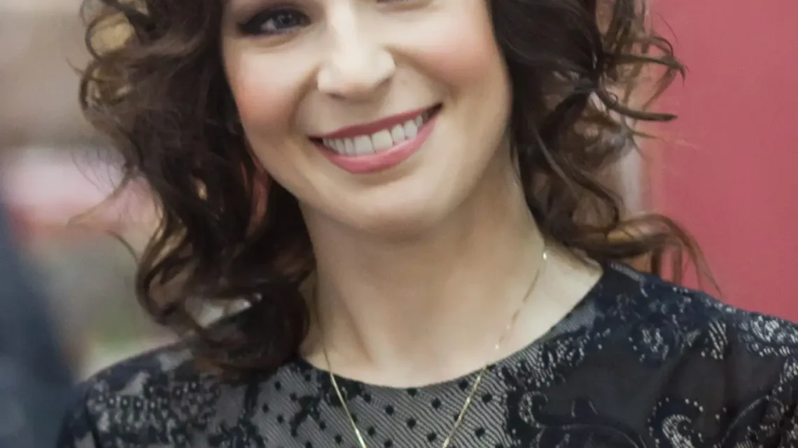 Irina Medvedeva Biography: Movies, Age, Height, Ethnicity, Parents, Instagram, Net Worth, Songs