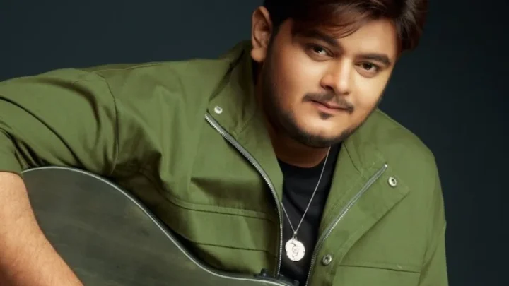 Vishal Mishra Biography: Songs, Awards, Age, Net Worth, Parents, Albums, Wife, Instagram