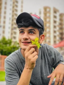 Maaz Safder
