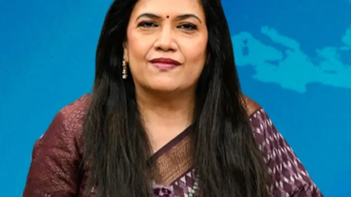 Smita Prakash Biography: Husband, Children, Age, Net Worth, Parents, Height, Career, Ethnicity