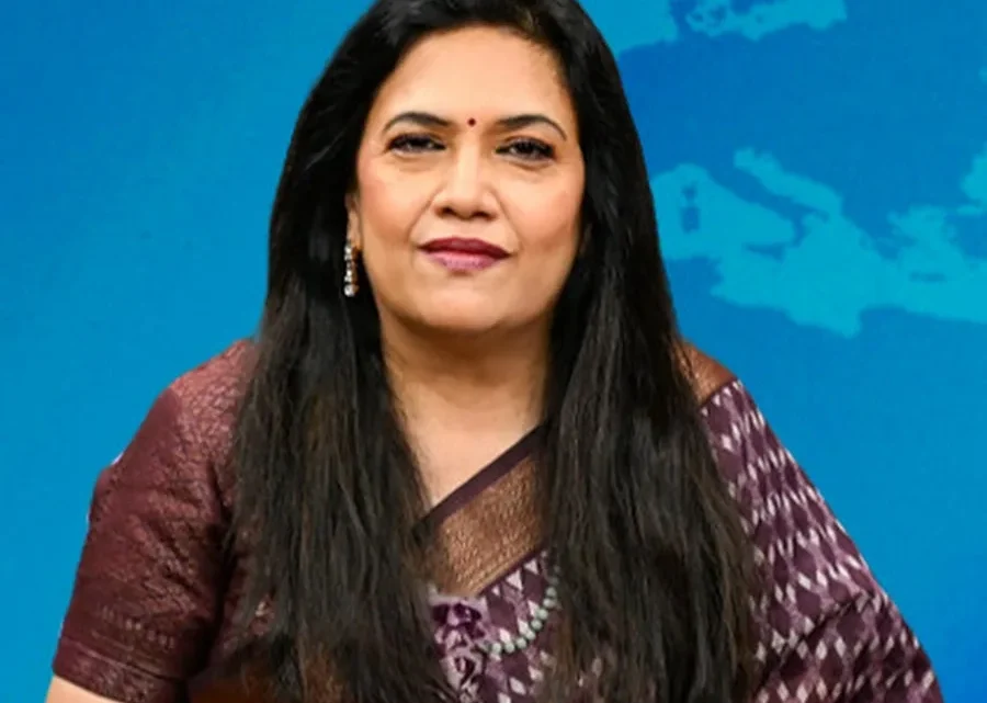 Smita Prakash Biography: Husband, Children, Age, Net Worth, Parents, Height, Career, Ethnicity