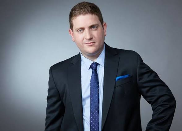 Jonatan Viale Biography: TV Shows, Age, Wife, Awards, Ethnicity, Parents, Net Worth