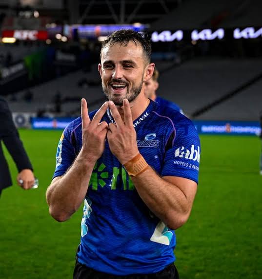 Harry Plummer Biography: Net Worth, Age, Girlfriend, Height, Rugby Career, Awards, Instagram, Nationality