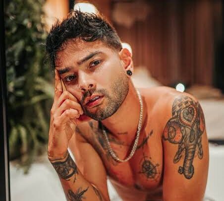 Juan Pablo Jaramillo Bio: Age, Net Worth, Height, Parents, Siblings, Nationality, Boyfriend, YouTube