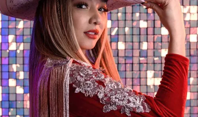 Marilina Bogado Biography: Age, Husband, Parents, Height, Net Worth, Songs, Albums, Career, Wiki