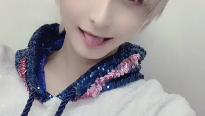 Mafumafu Biography: Age, Songs, Albums, Height, Net Worth, Duo, Wife, Wiki