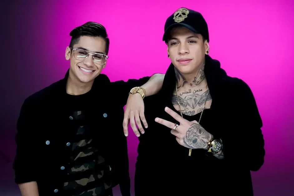 La Melodía Perfecta Biography: Age, Members, Songs, Net Worth, Albums, YouTube, Wiki