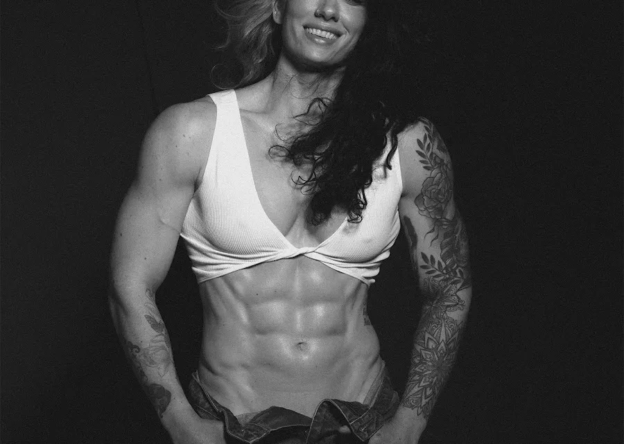 Natasha Aughey Biography: Instagram, Net Worth, Age, Height, Ethnicity, Parents Religion, Fitness