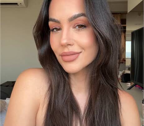 Bruna Malheiros Biography: Age, Husband, Parents, Net Worth, Height, BM Beauty, YouTube, Brand