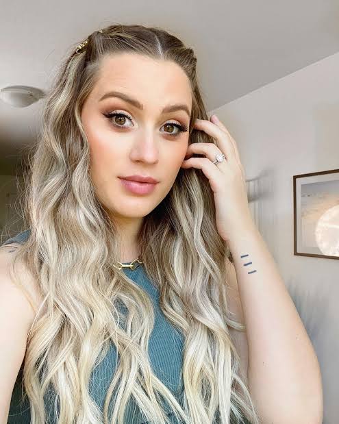 Karissa Pukas Biography: Brother, Net Worth, Beauty Brand, Ethnicity, Parents, Height, YouTube, Boyfriend