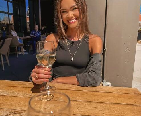 Maddy MacLachlan Biography: Ethnicity, TikTok, Parents, Height, Age, Net Worth, Boyfriend, Instagram