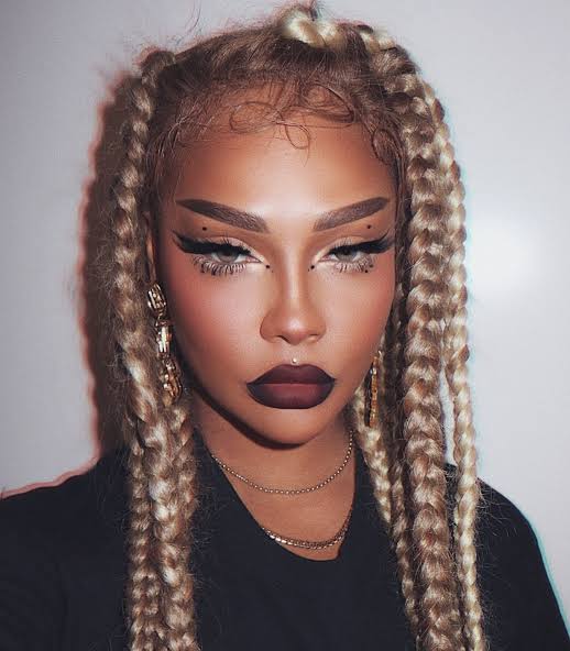 Sonjdra Deluxe Biography: Ethnicity, Instagram, Parents, Height, Net Worth, Beauty Tutorials, Boyfriend