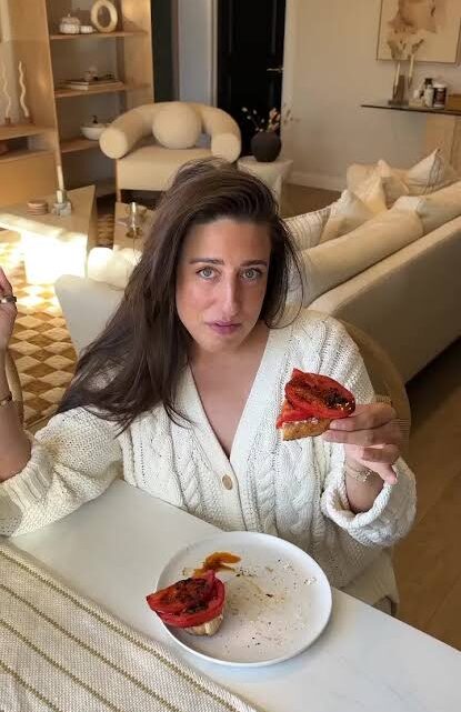 Maria Koutsogiannis Bio: Instagram, Net Worth, Recipes, Husband, Parents, Net Worth, Age, Height