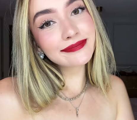 Ana Eusse Biography: Age, Boyfriend, Son, Net Worth, TikTok, Height, Wiki, YouTube