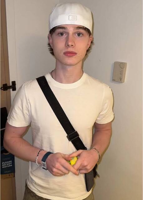 Noah Risling Biography: TikTok, Age, Girlfriend, Ethnicity, Net Worth, Parents, Religion, Height