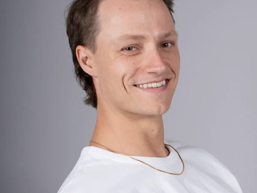 Andrew Packer Biography: Religion, Height, Parents, Ethnicity, Net Worth, Instagram, Wife