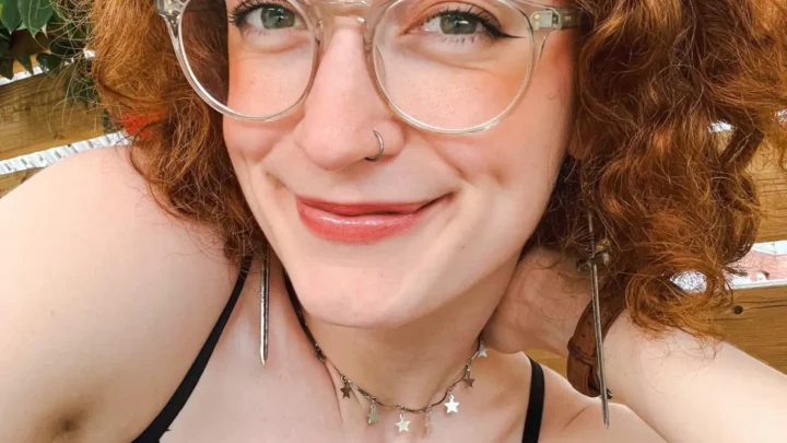 AshleyRoboto Biography: Ethnicity, Parents, Movies, Age, Height, Net Worth, Boyfriend, Awards