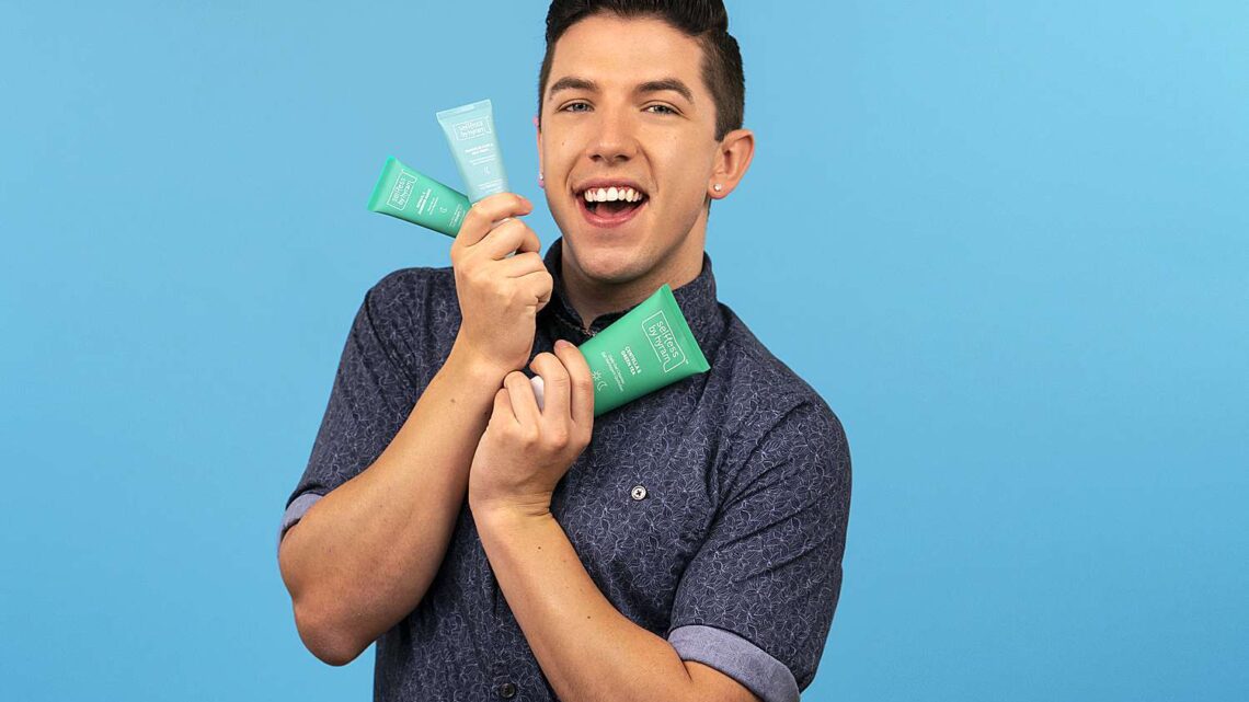 Hyram Yarbro Bio: Age, Net Worth, Career, Skincare Brand, Height, Parents, Girlfriend