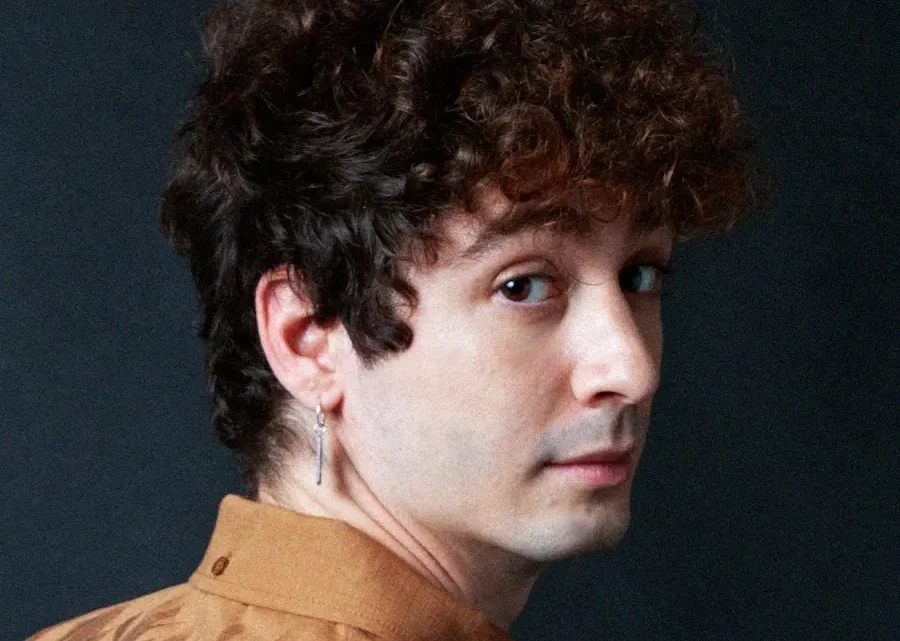 Lorenzo Ostuni Biography: Books, Age, Height, Ethnicity, Movies, YouTube, Net Worth, Girlfriend