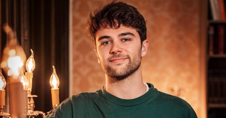 Ender Scholtens Biography: Age, Height, Brother, Religion, Movies, Parents, Ethnicity, Net Worth, Girlfriend