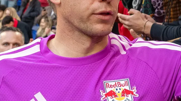 Ethan Horvath Biography: Net Worth, Transfers, Parents, Height, Football Club, Girlfriend, Age, Ethnicity