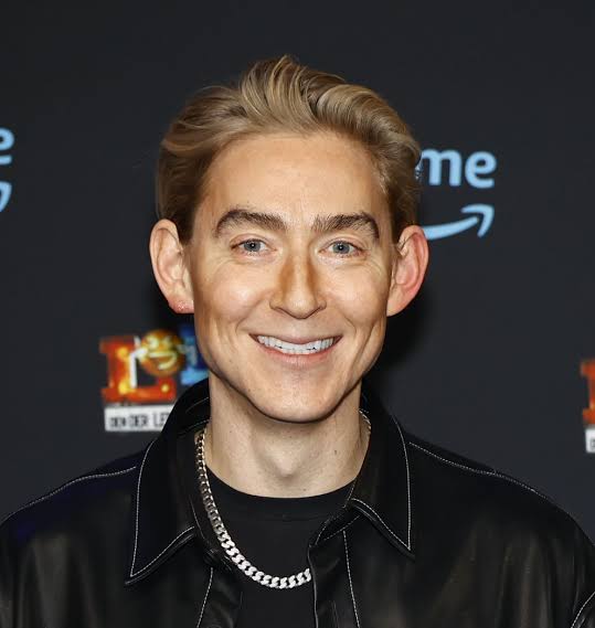 Emil Thorup Biography: TV Shows, Ethnicity, Net Worth, Movies, Girlfriend, Instagram, Parents, Height