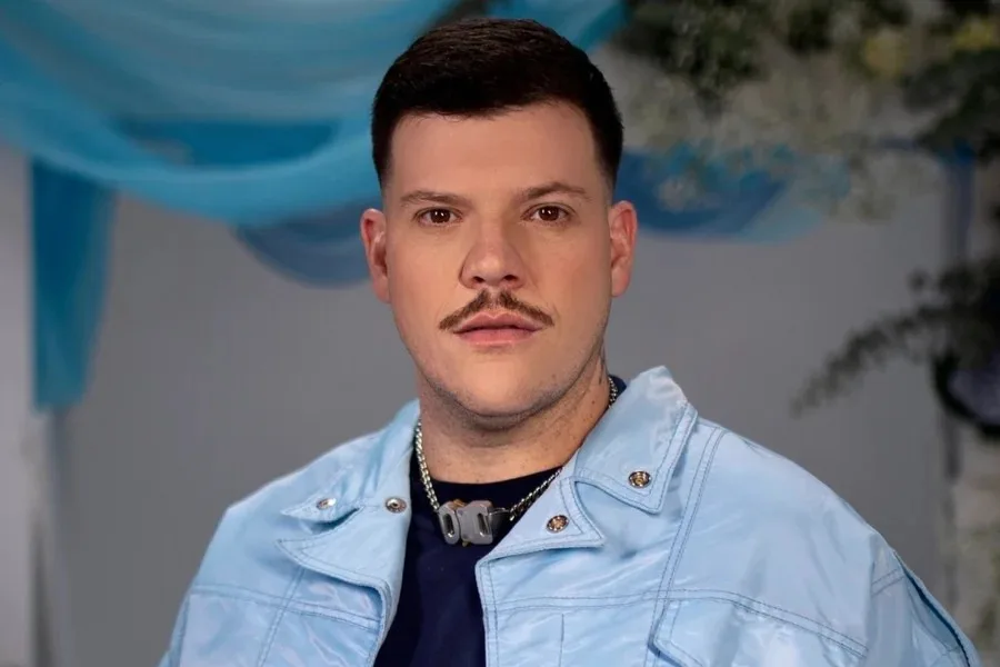 Ferrugem Biography: Age, Wife, Kids, Net Worth, Songs, Albums, Career, Height, Instagram