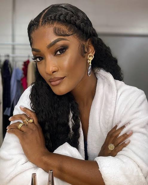 Erika Januza Biography: Age, Net Worth, Boyfriend, Height, TV Shows, Movies, Instagram, Career