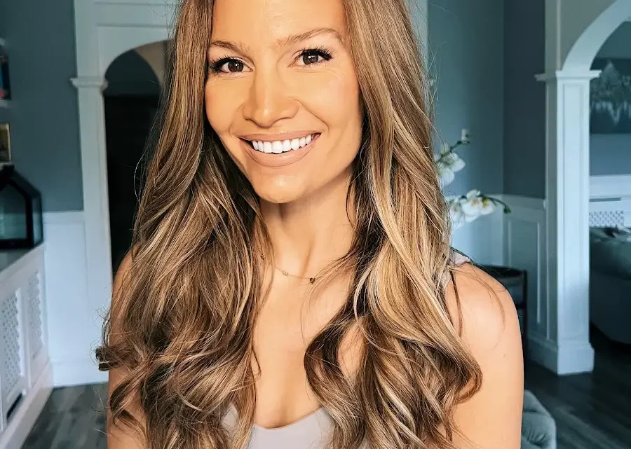 Anna Saccone Joly Biography: Age, Husband, Net Worth, YouTube, Children, Height, Wellness Career