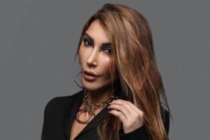 Hande Yener