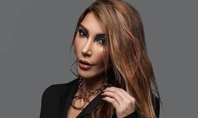 Hande Yener Biography: Ethnicity, Parents, Instagram, Net Worth, Songs, Age, Husband, Religion