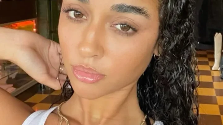 Eloise Dufka Biography: Age, Boyfriend, Career, Net Worth, TikTok, Amazon Prime, Education