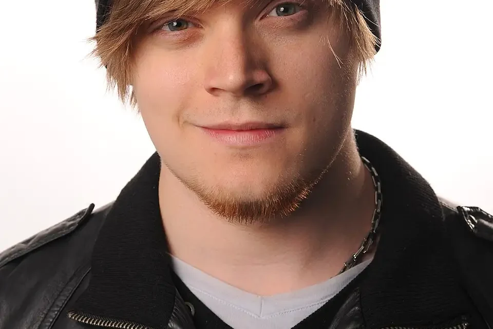 iBlali Biography: Age, Real Name, Career, Net Worth, YouTube, Twitch, Kazakhstan, Girlfriend