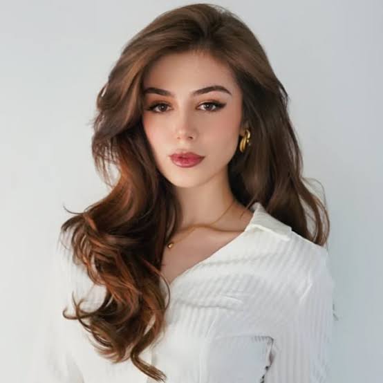 Rozzah Biography: Net Worth, Age, Boyfriend, Songs & Albums, Parents, Instagram, Awards, Ethnicity