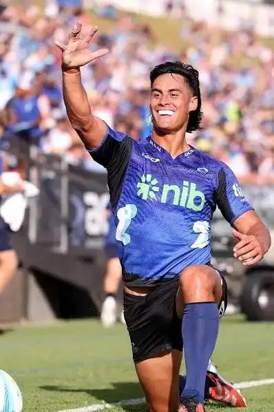 Zarn Sullivan Biography: Age, Partner, Rugby Career, Net Worth, Awards, Parents, Height, Siblings, Instagram