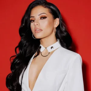 Ivana Santacruz