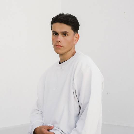 Jai Waetford Biography: Ethnicity, Songs, Wife, Age, X Factor, Height, Religion, Children, Net Worth